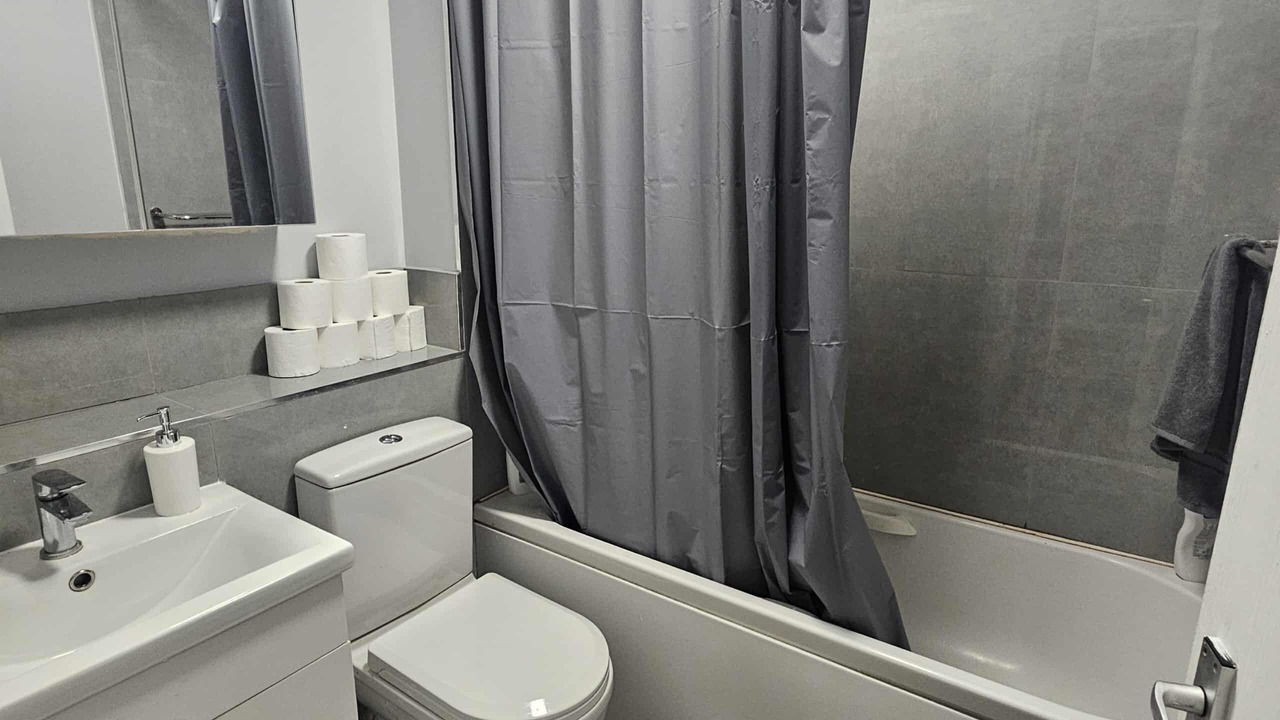 Photo of Bathroom in Uxbridge South