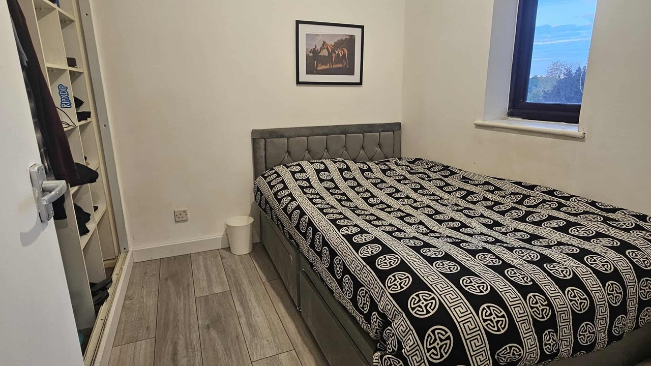 Photo of Bedroom in Uxbridge South