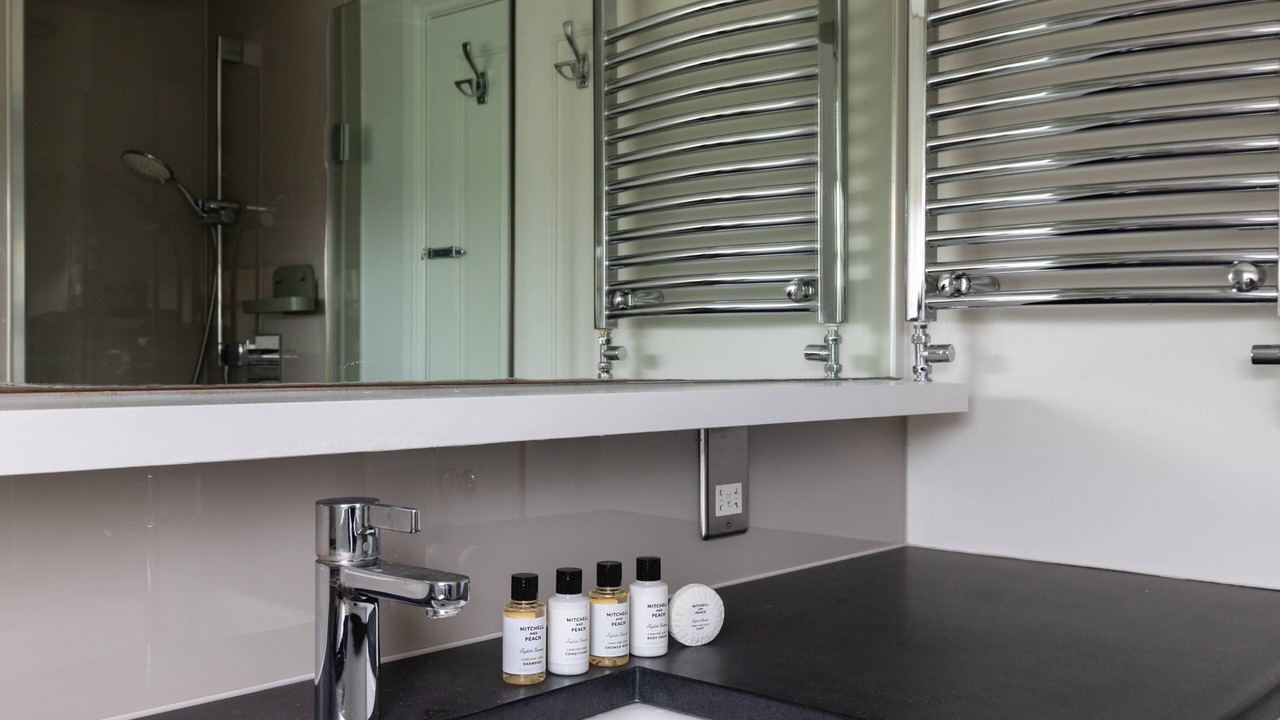 Photo of Bathroom in Addison