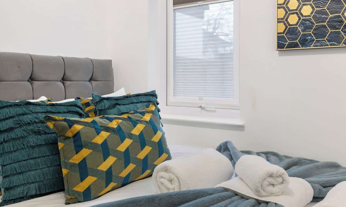 Photo of Bedroom in Brent Cross