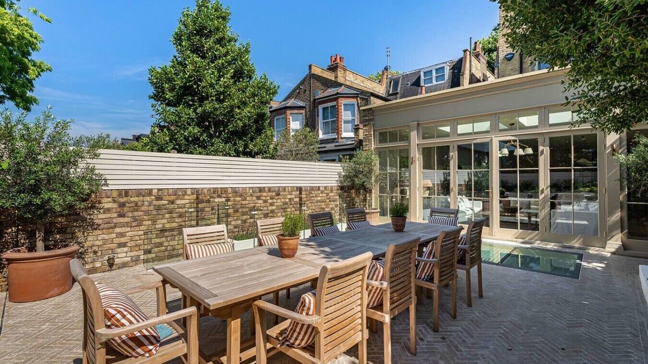 Photo of Outdoor in Palace Riverside