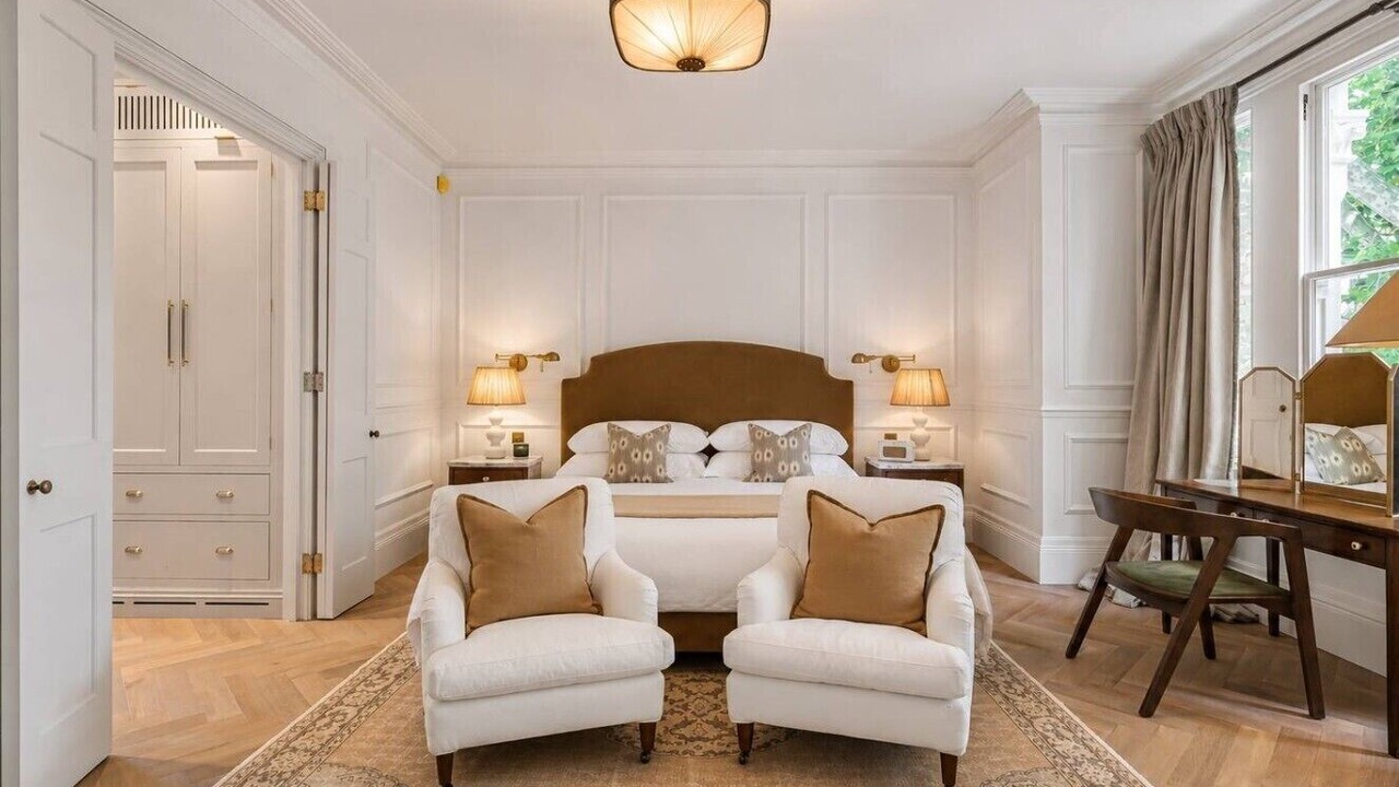Photo of Bedroom in Palace Riverside