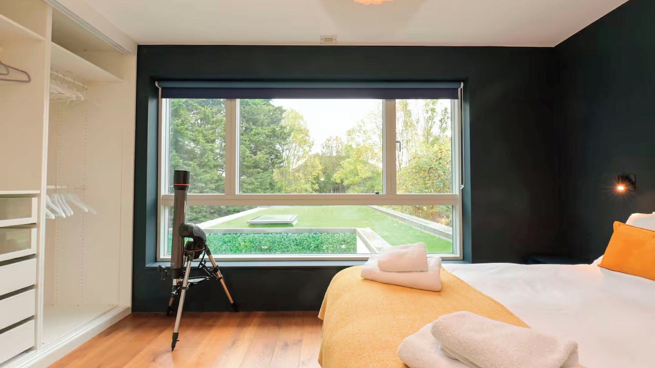 Photo of Bedroom in Chessington