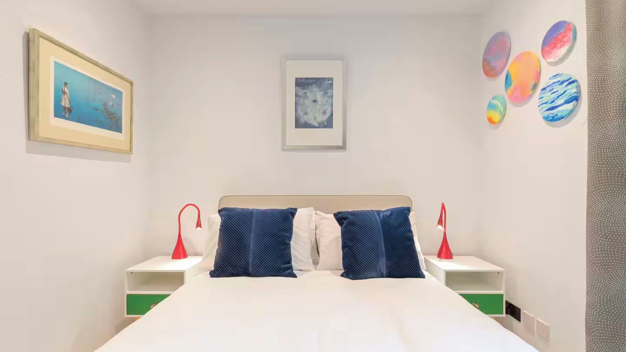 Photo of Bedroom in Chessington