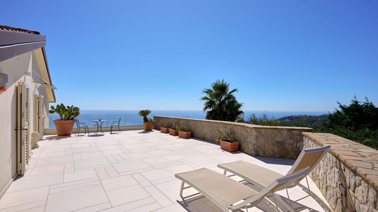 Photo of Patio Balcony in Sant'Agata sui Due Golfi