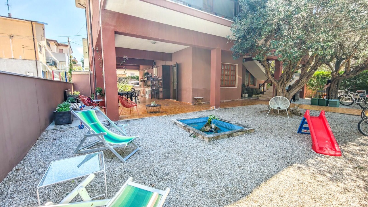 Photo of Patio Balcony in Roseto degli Abruzzi