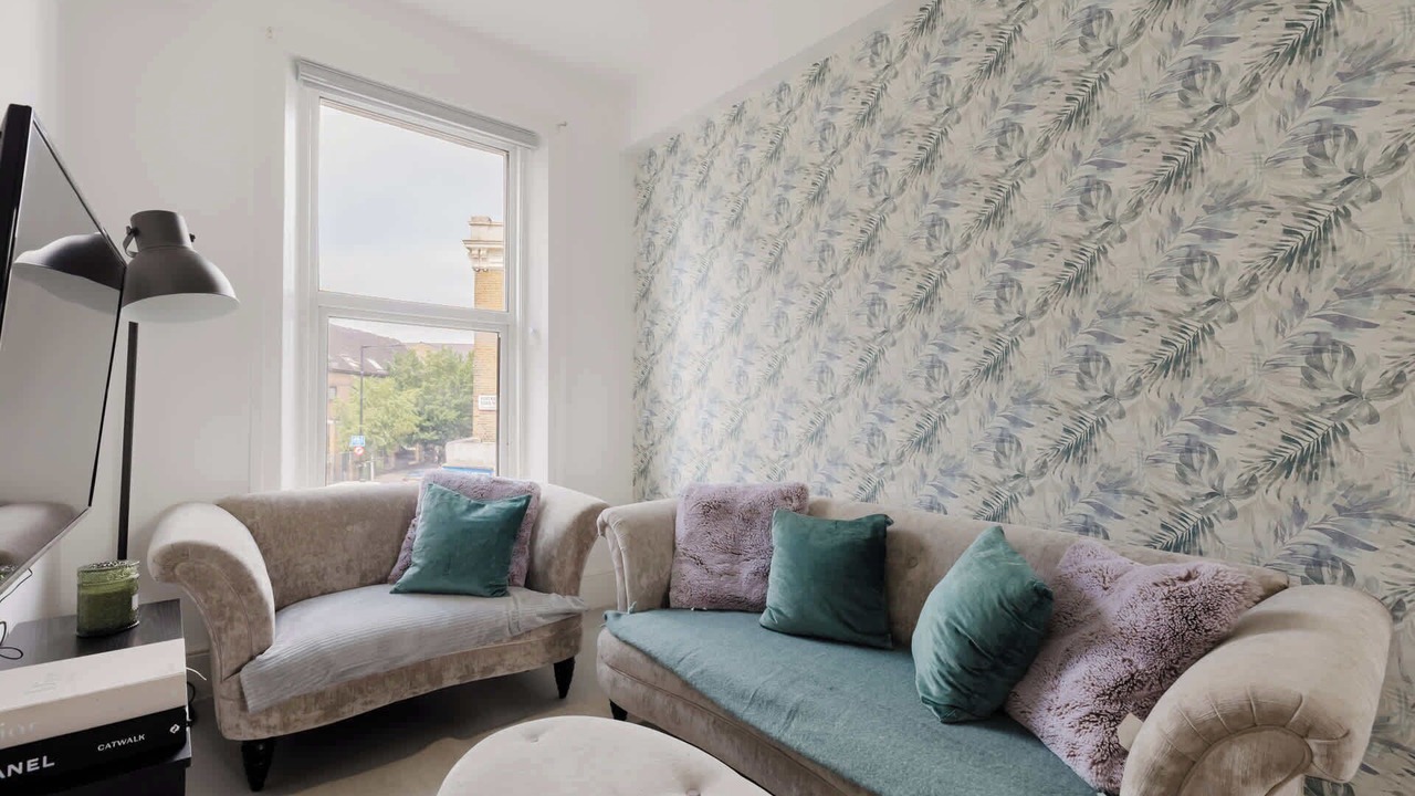 Photo of Livingroom in Harrow Road