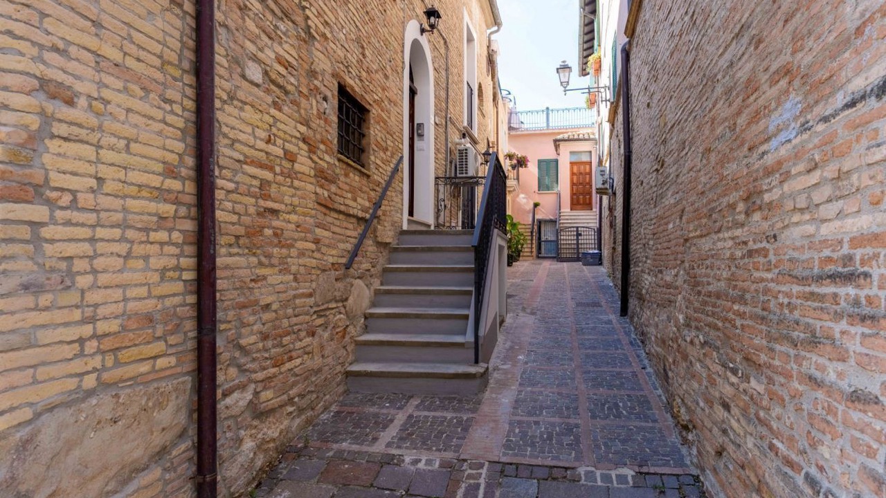 Photo of Outdoor in Atri