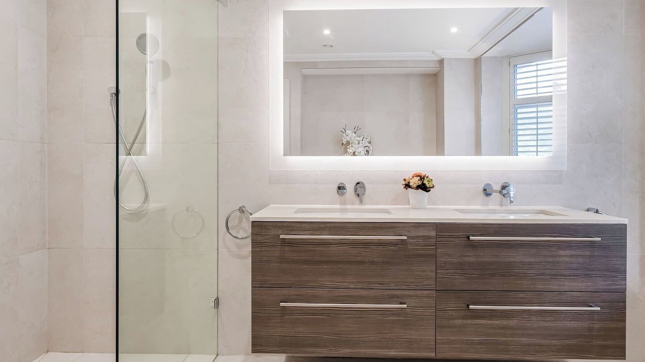 Photo of Bathroom in South Bank