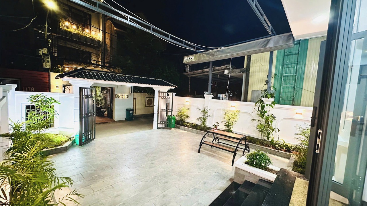 Photo of Patio Balcony in Hue City Centre