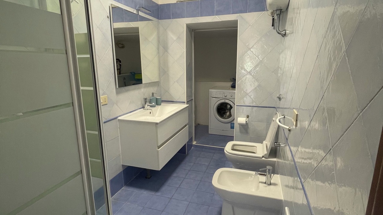Photo of Bathroom in Erchie
