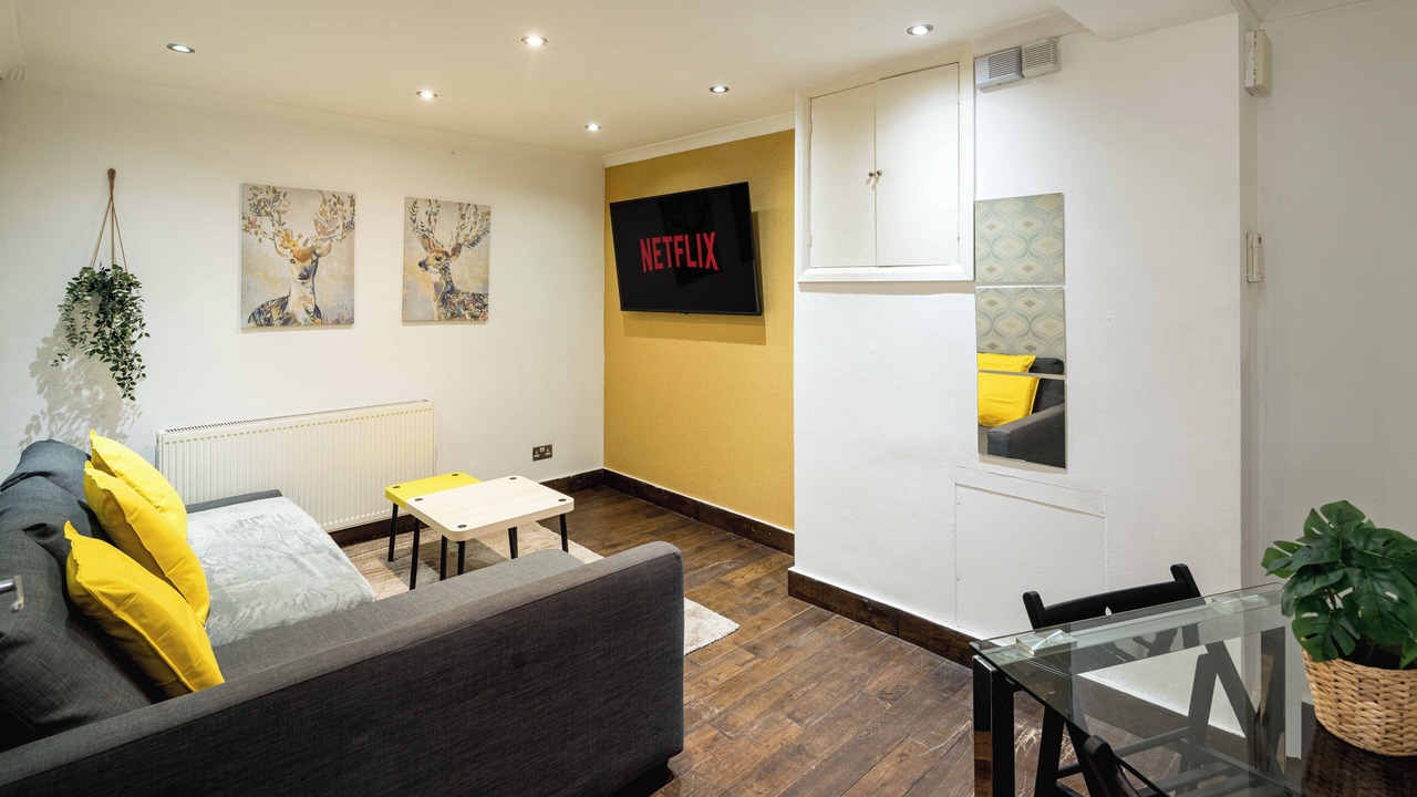 Photo of Livingroom in Belsize