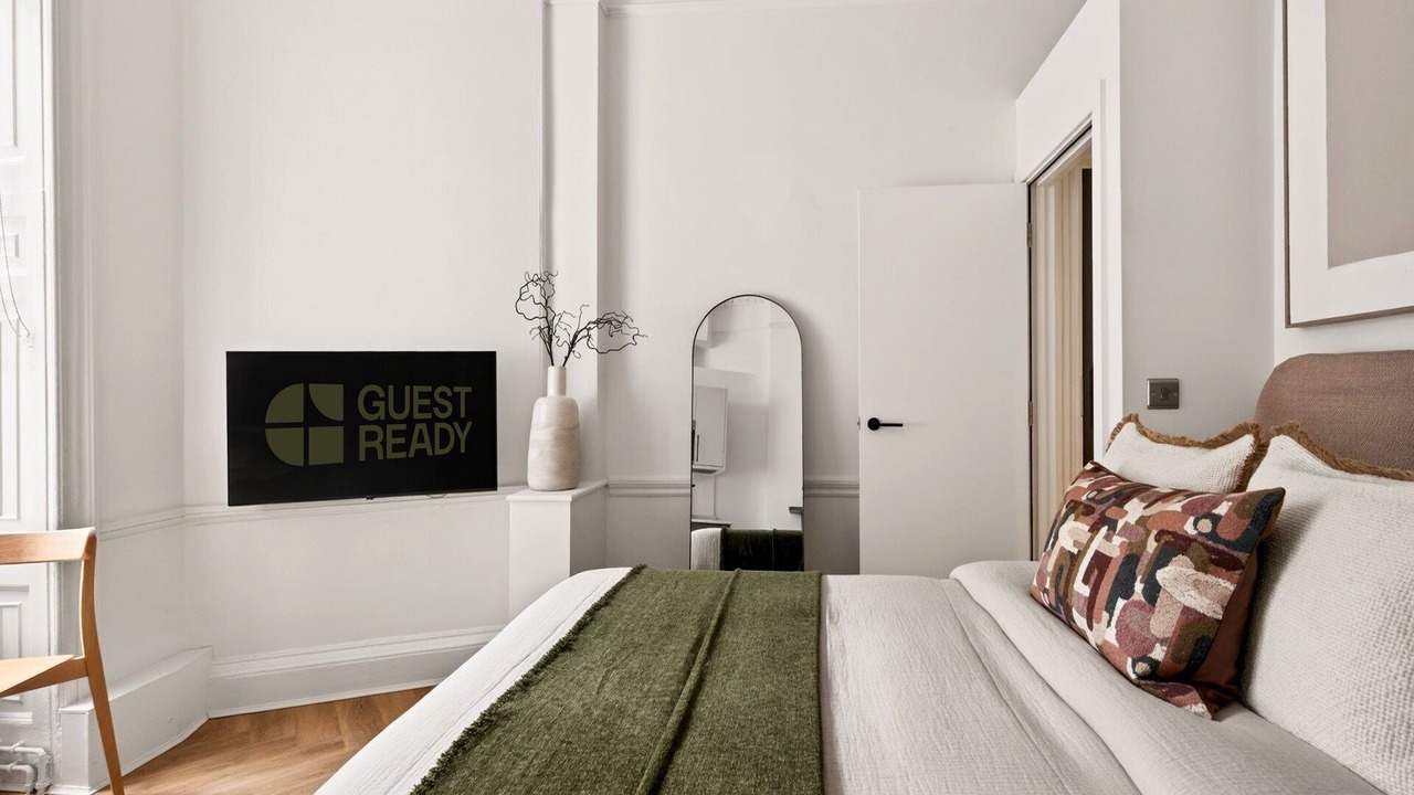 Photo of Bedroom in St. Pancras