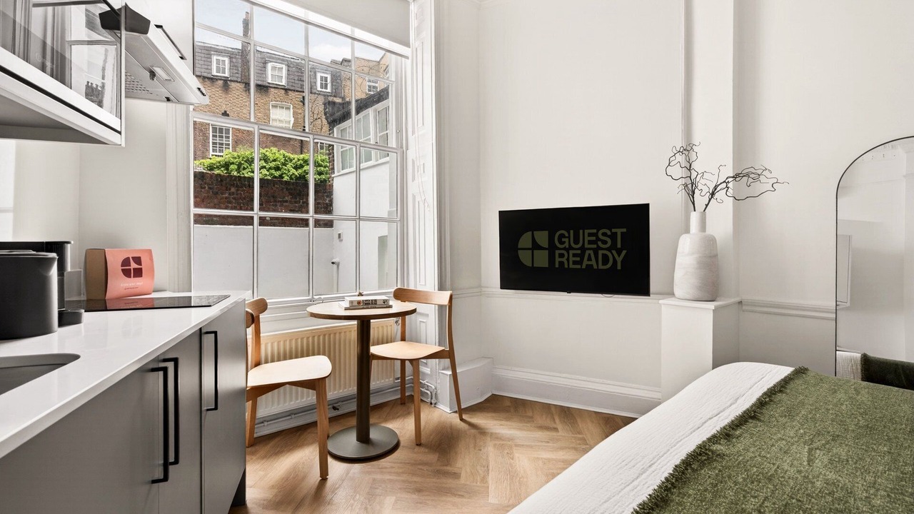 Photo of Bedroom in St. Pancras