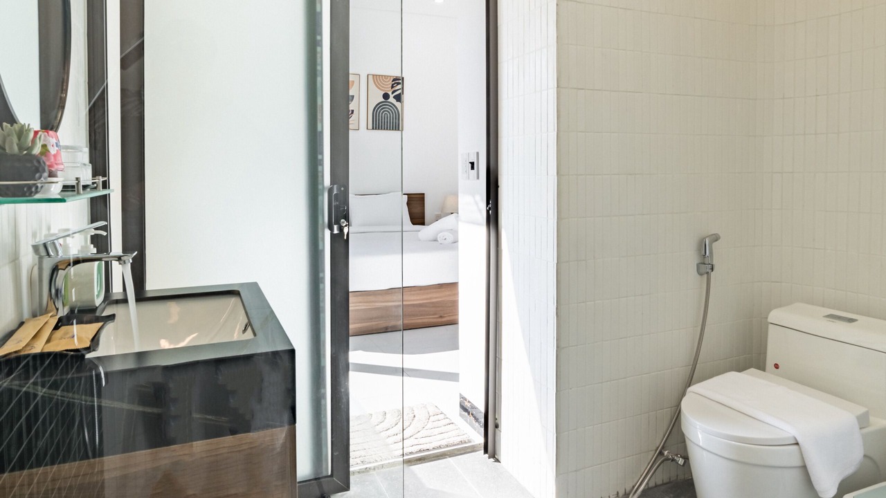 Photo of Bathroom in Tho Quang Beach