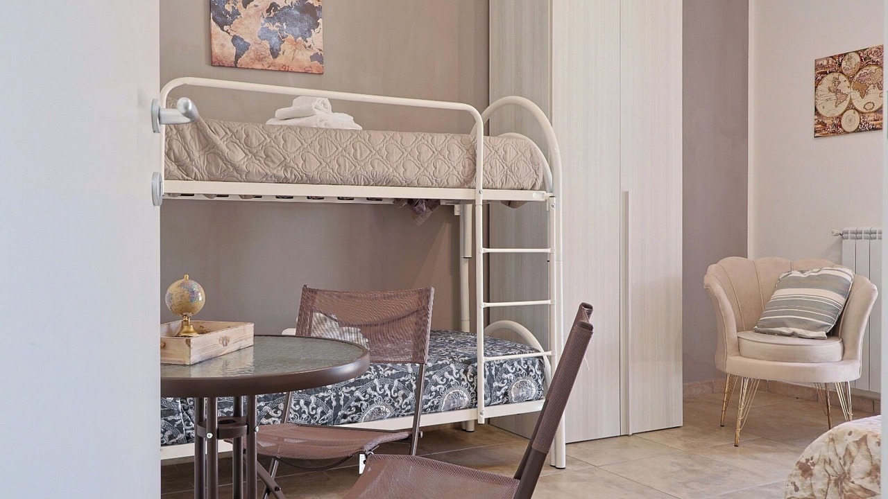 Photo of Bedroom in Latina Lido
