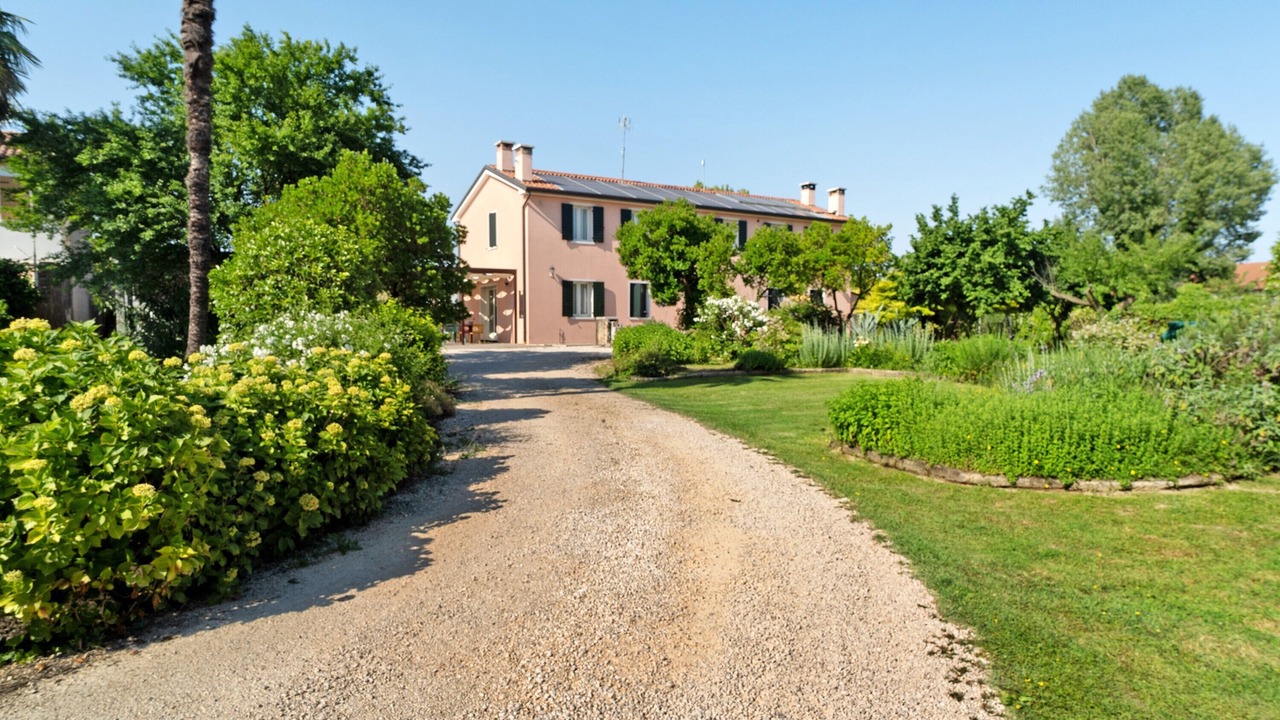 Photo of Outdoor in Dolo