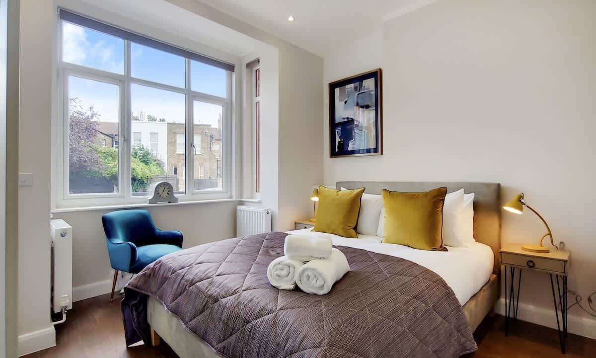 Photo of Bedroom in South Acton