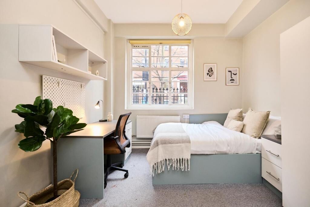 Photo of Bedroom in Westminster