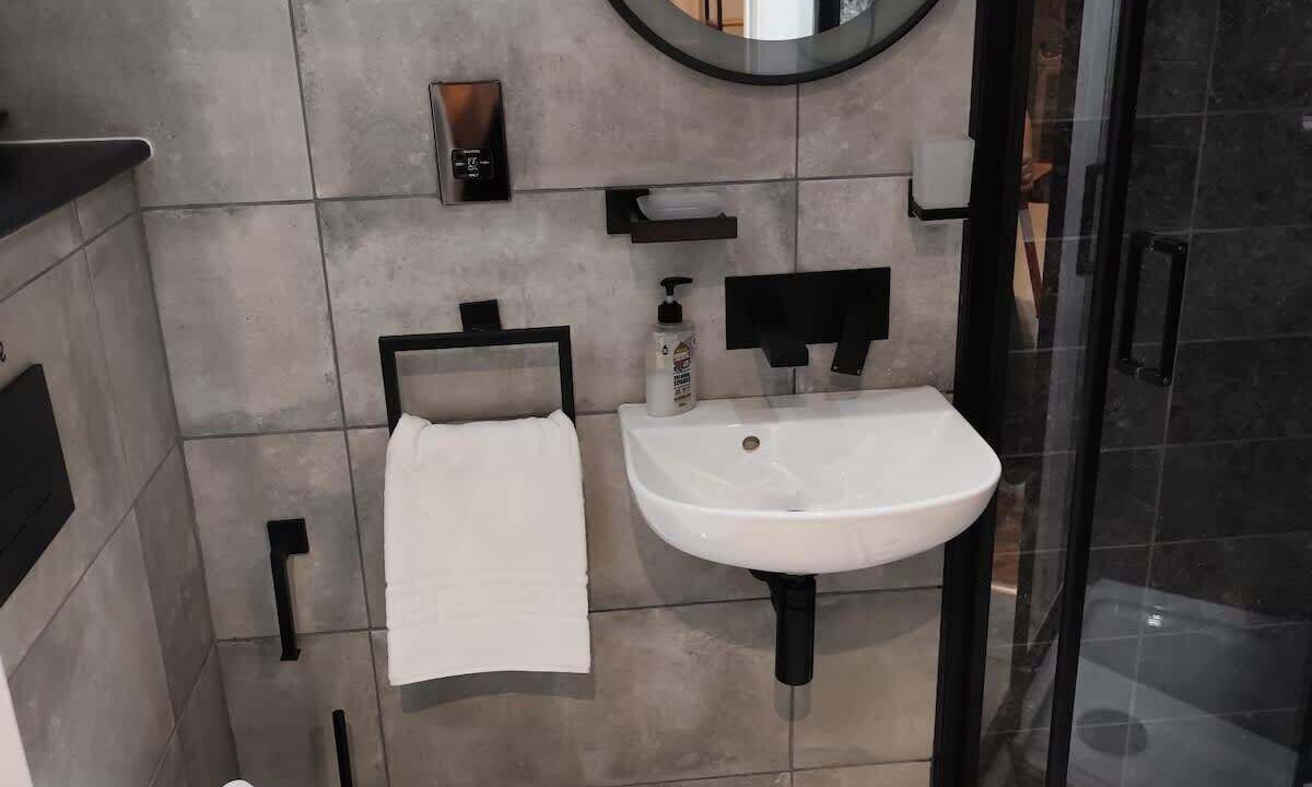 Photo of Bathroom in Richmond-upon-Thames