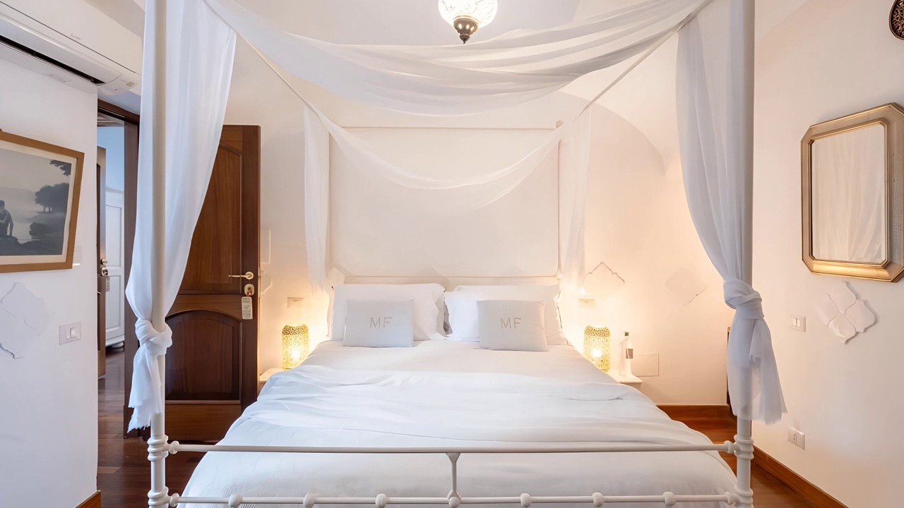 Photo of Bedroom in Sant'Agata sui Due Golfi