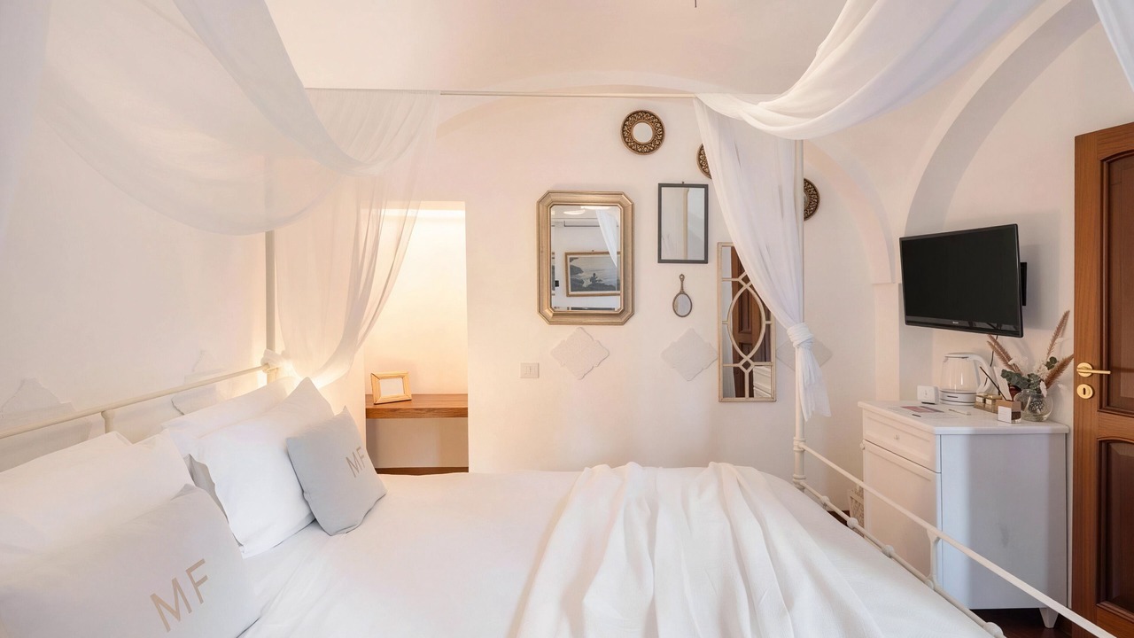 Photo of Bedroom in Sant'Agata sui Due Golfi