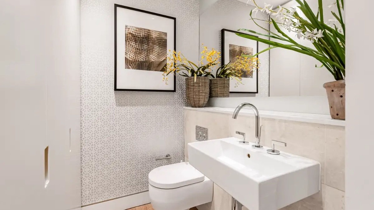 Photo of Bathroom in Brompton & Hans Town