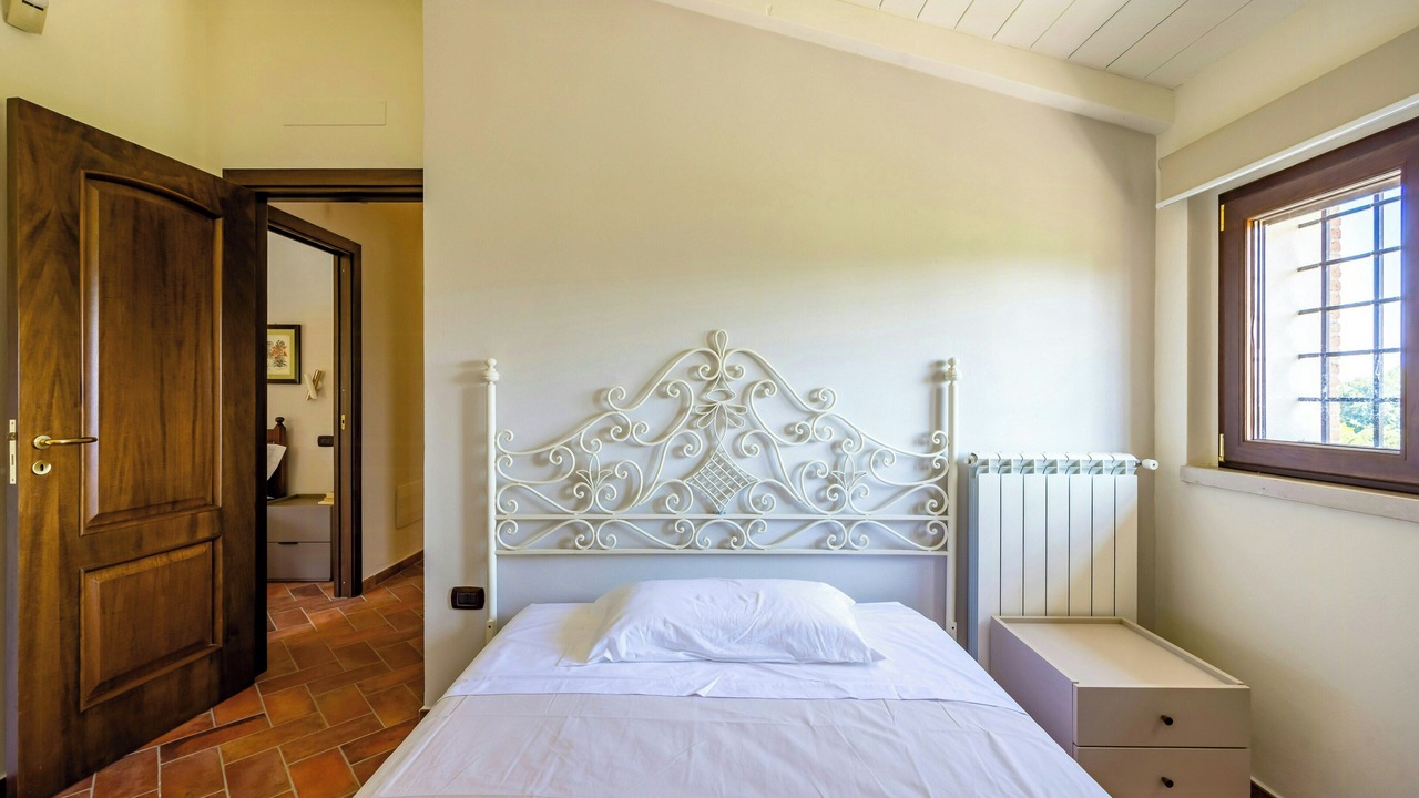 Photo of Bedroom in Caiazzo
