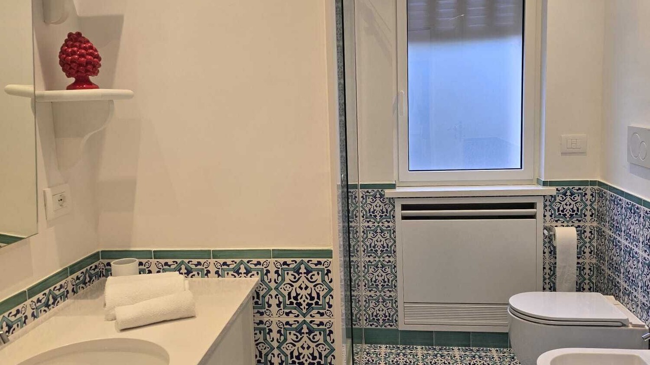 Photo of Bathroom in Laura