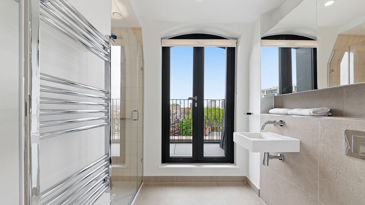 Photo of Bathroom in Euston