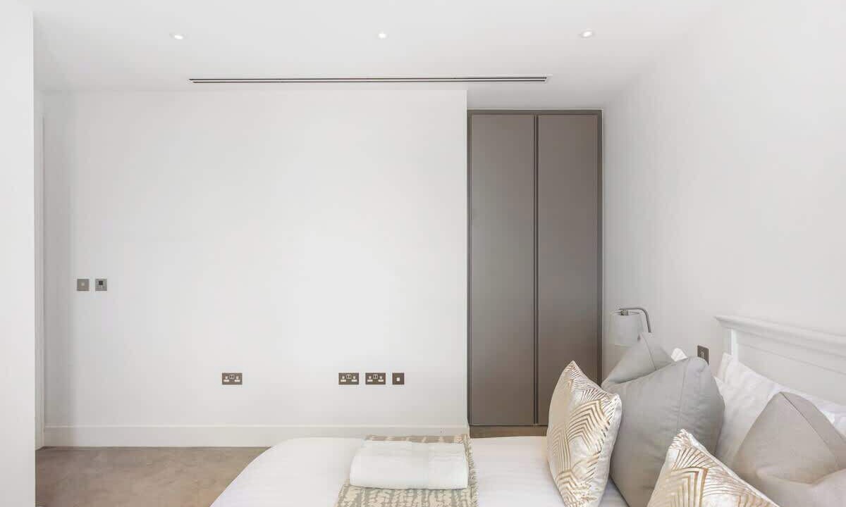 Photo of Bedroom in Bunhill