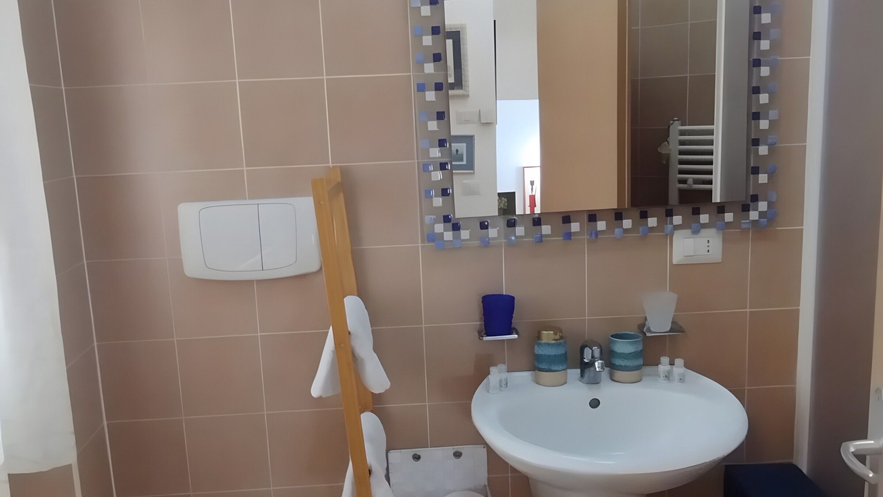 Photo of Bathroom in Sutri