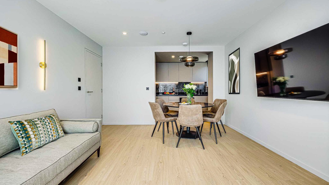 Photo of Livingroom in Farringdon