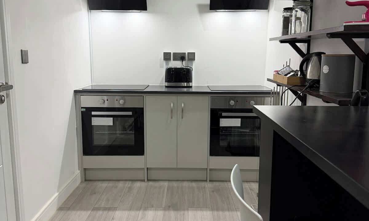 Photo of Kitchen in Epsom