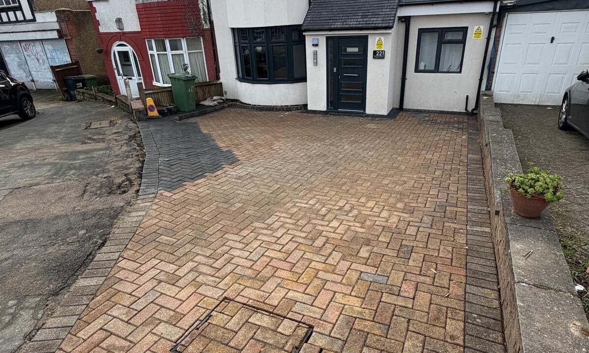 Photo of Outdoor in Epsom