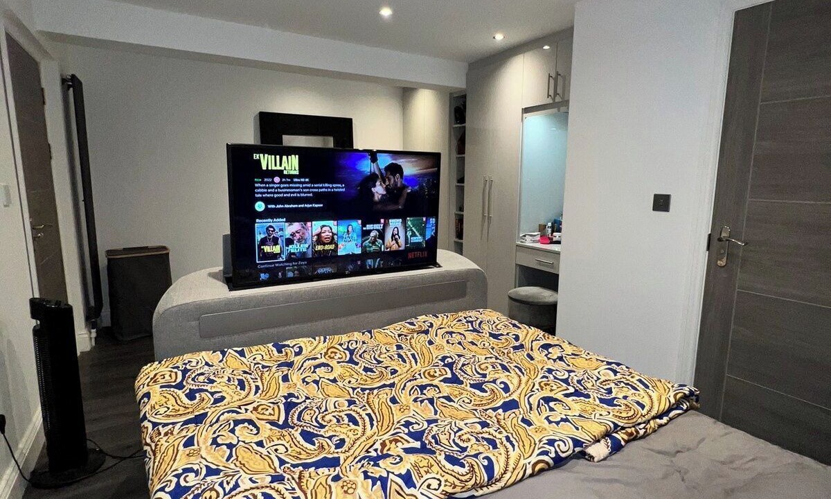 Photo of Bedroom in Uxbridge South