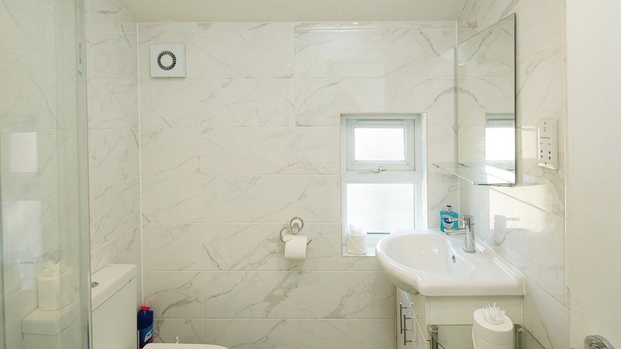 Photo of Bathroom in Wood Green