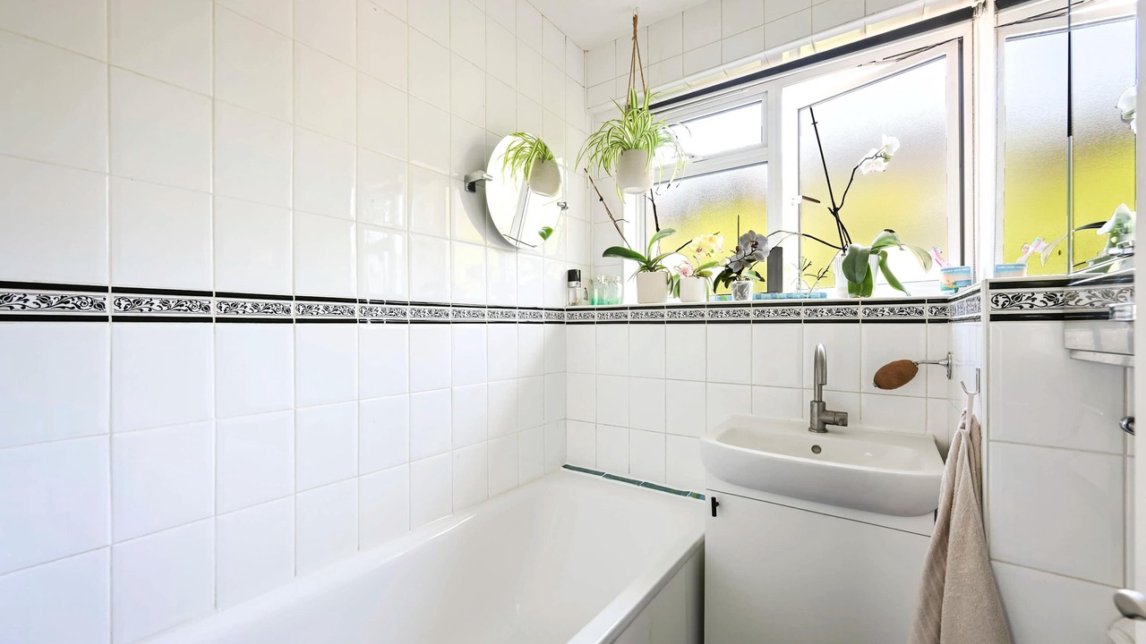 Photo of Bathroom in St. Pancras