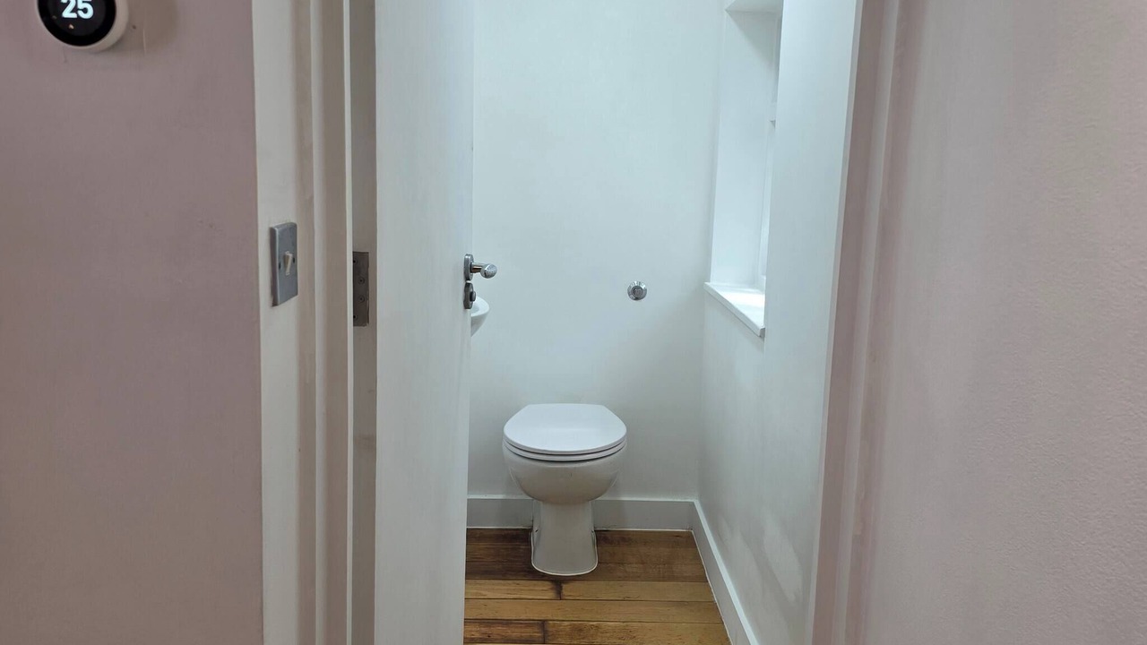 Photo of Bathroom in Valentines