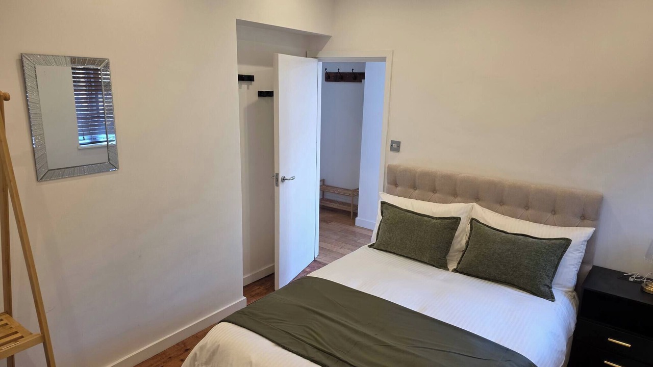 Photo of Bedroom in Valentines