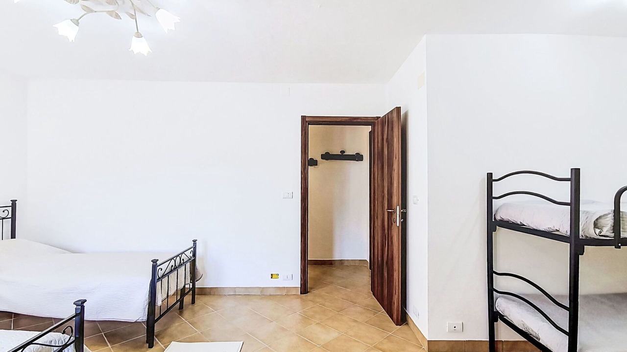 Photo of Bedroom in Archi