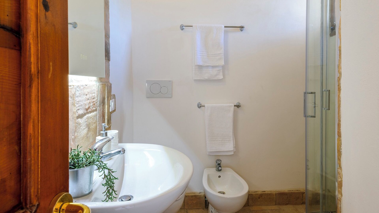 Photo of Bathroom in Bellante