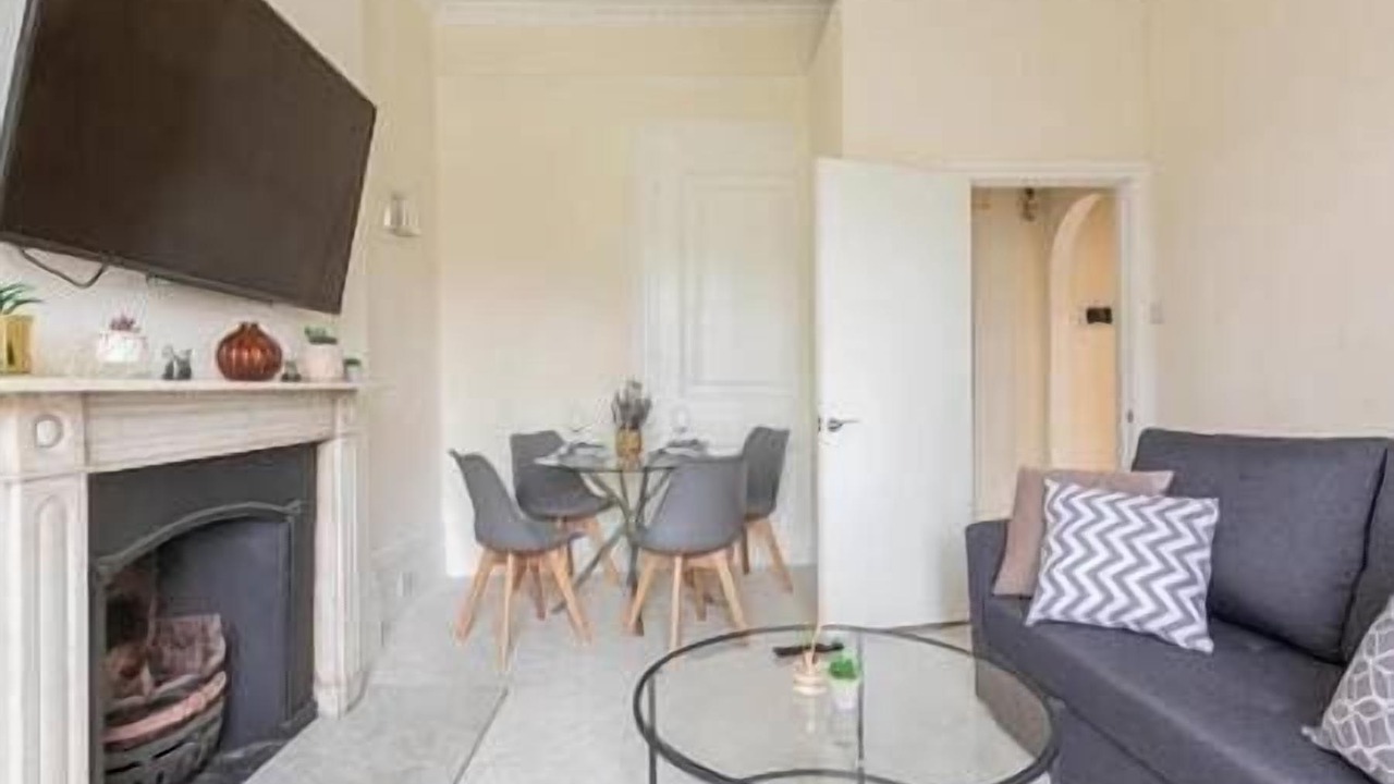 Photo of Livingroom in St. Pancras