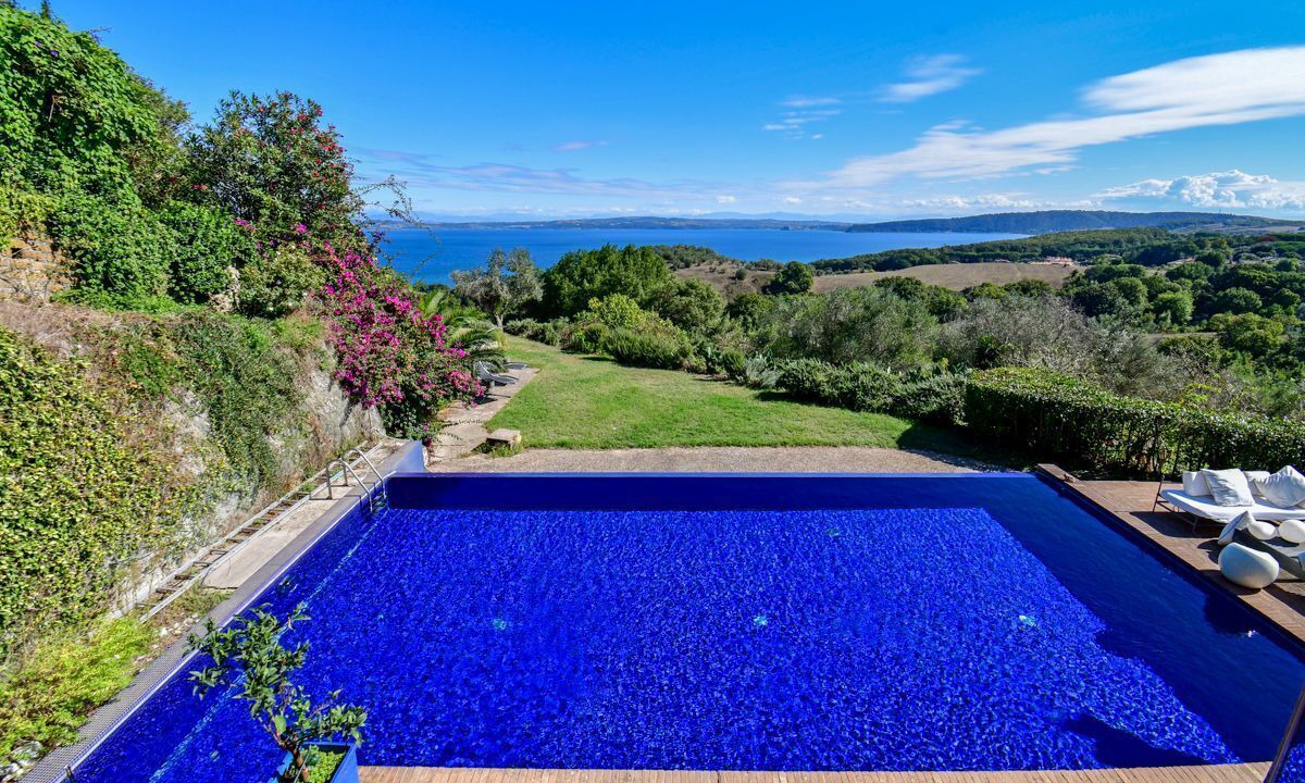 Photo of Others in Lake Bracciano