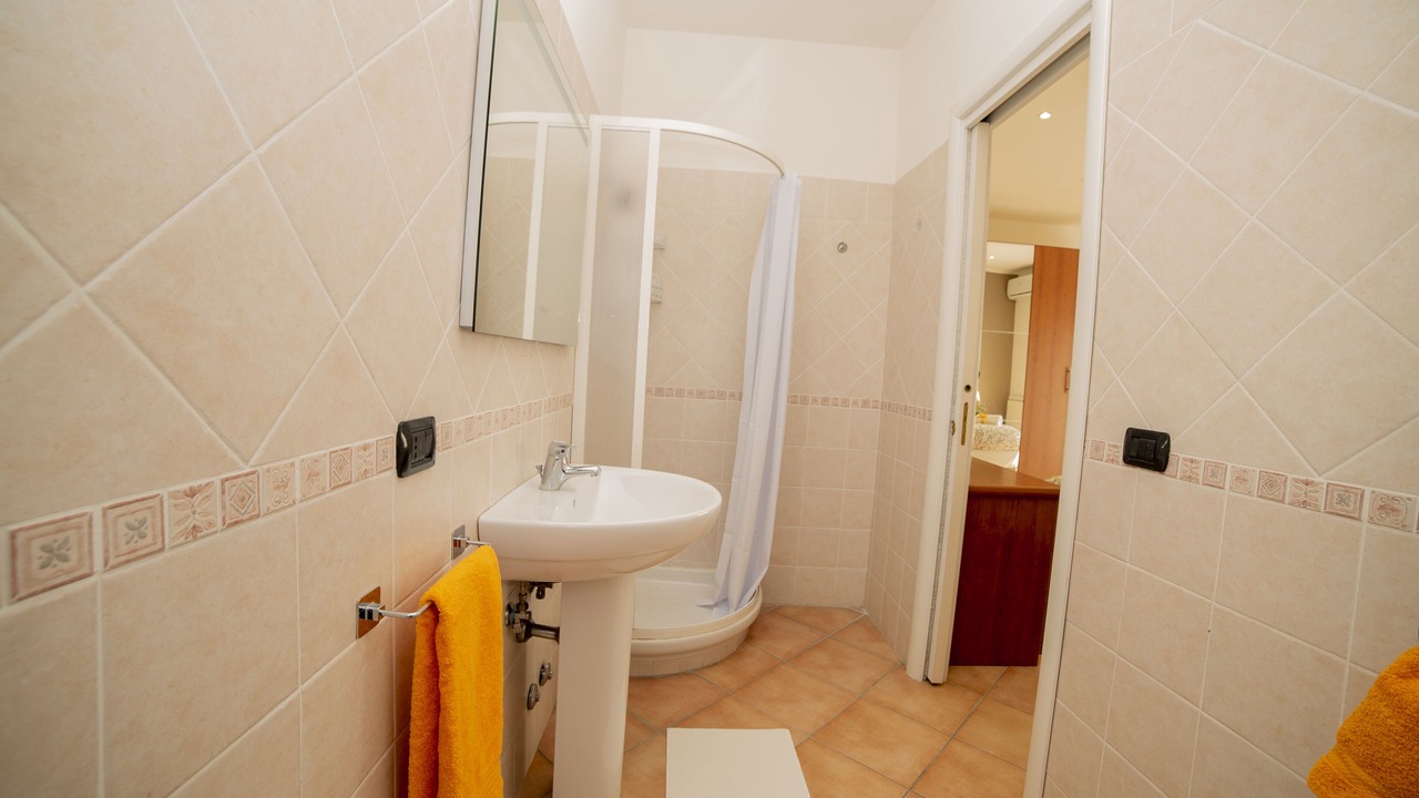 Photo of Bathroom in Fregenae