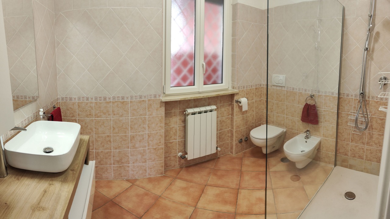Photo of Bathroom in Fregenae