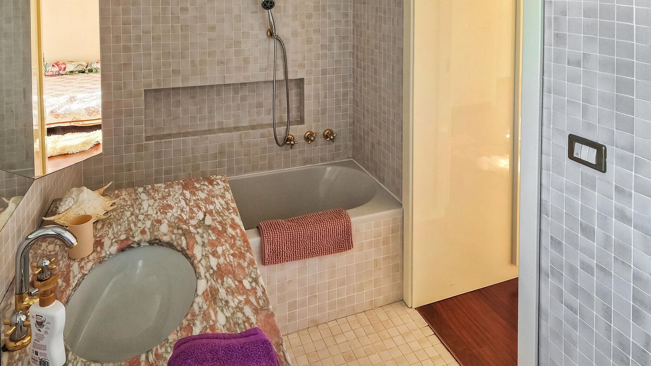 Photo of Bathroom in Moscufo