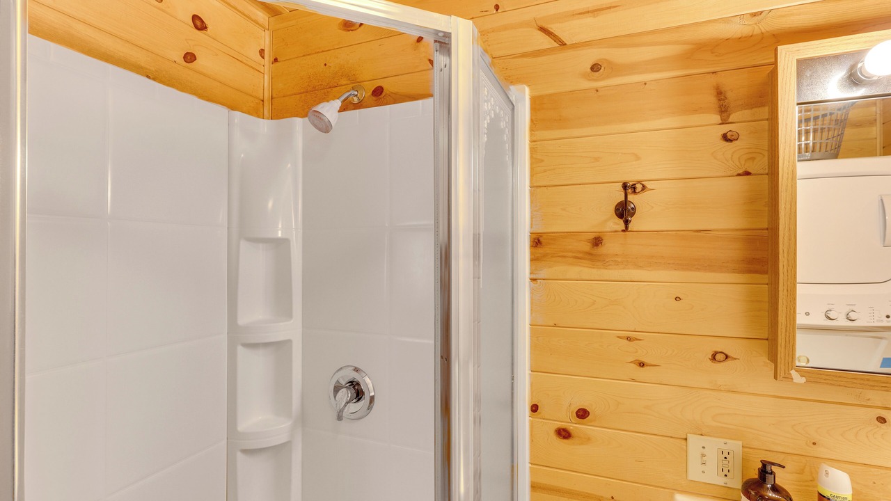 Photo of Bathroom in Deadwood