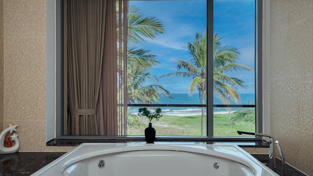 Photo of Bathroom in Ngu Hanh Son