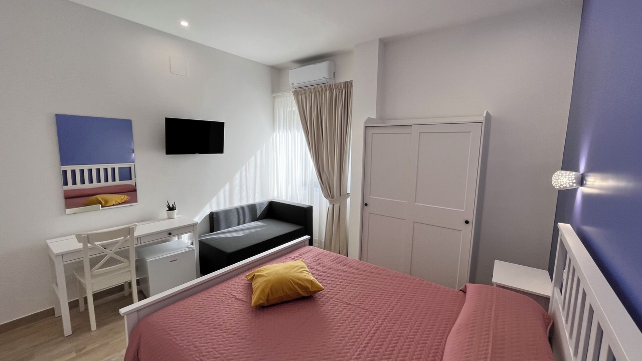 Photo of Bedroom in Laureana Cilento